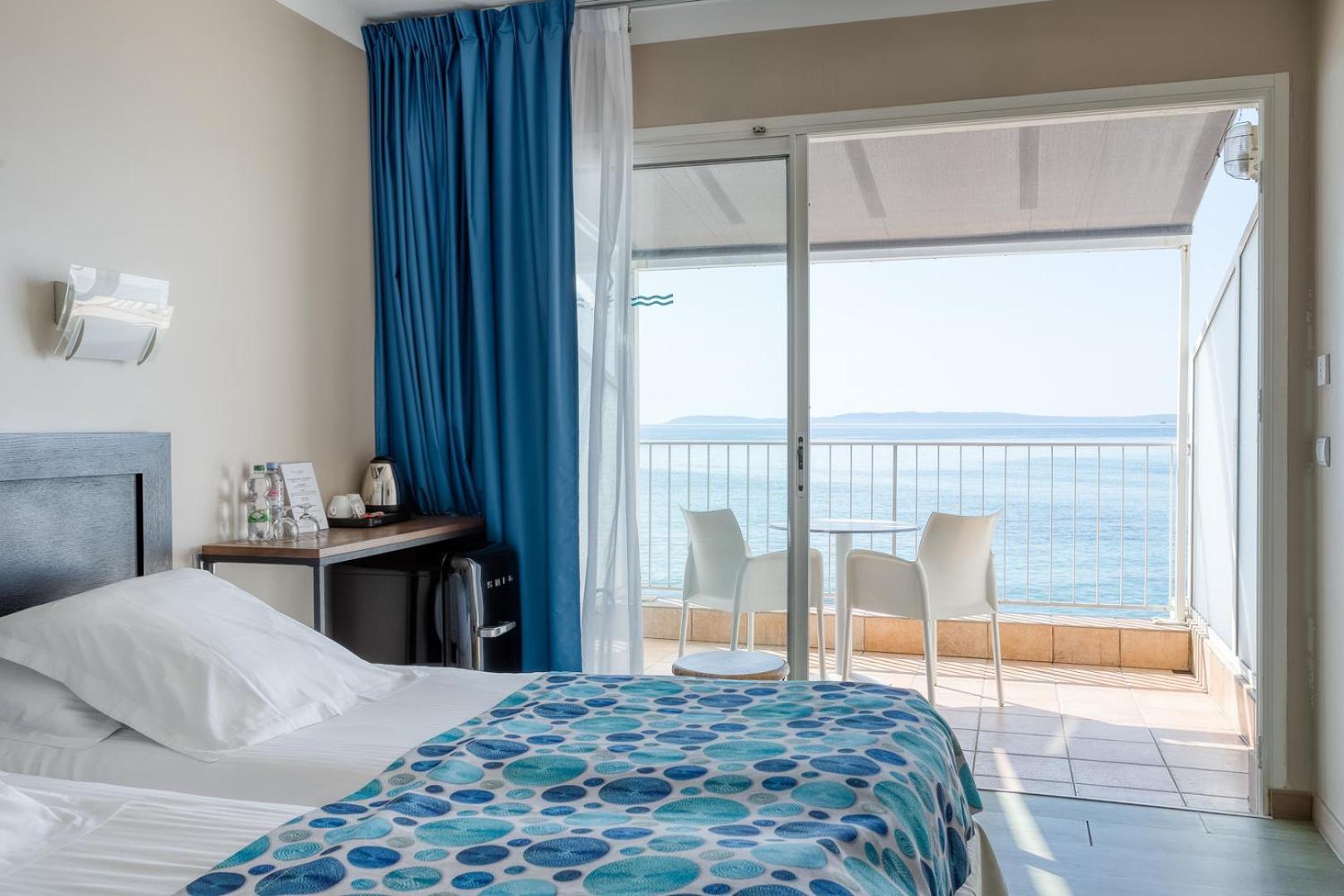 Roc Hotel - Hotel 4 Etoiles Les Pieds Dans L'Eau Le Lavandou Εξωτερικό φωτογραφία