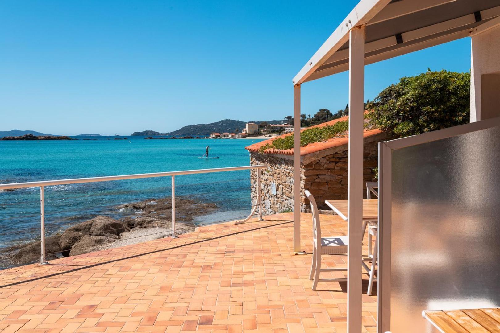 Roc Hotel - Hotel 4 Etoiles Les Pieds Dans L'Eau Le Lavandou Εξωτερικό φωτογραφία